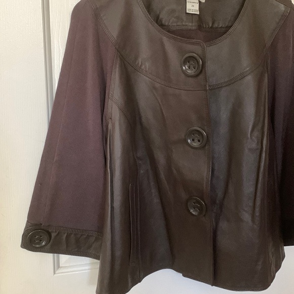 Womens jacket - Picture 5 of 6